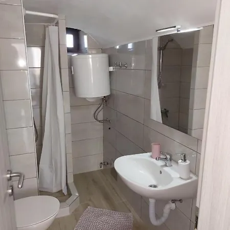 Apartman Biba Lubenice Exterior photo