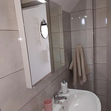Apartman Biba Lubenice Exterior photo